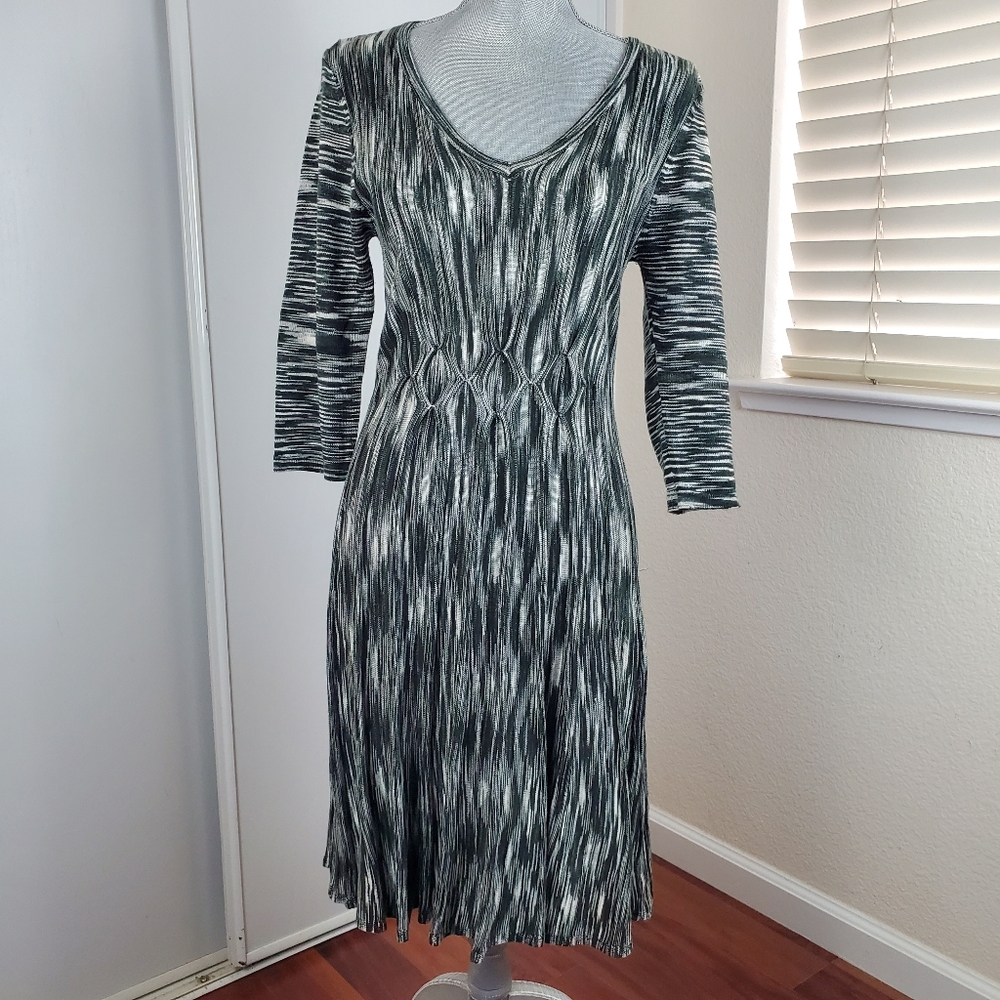 Dressbarn Black White Knit Sweater Dress Medium